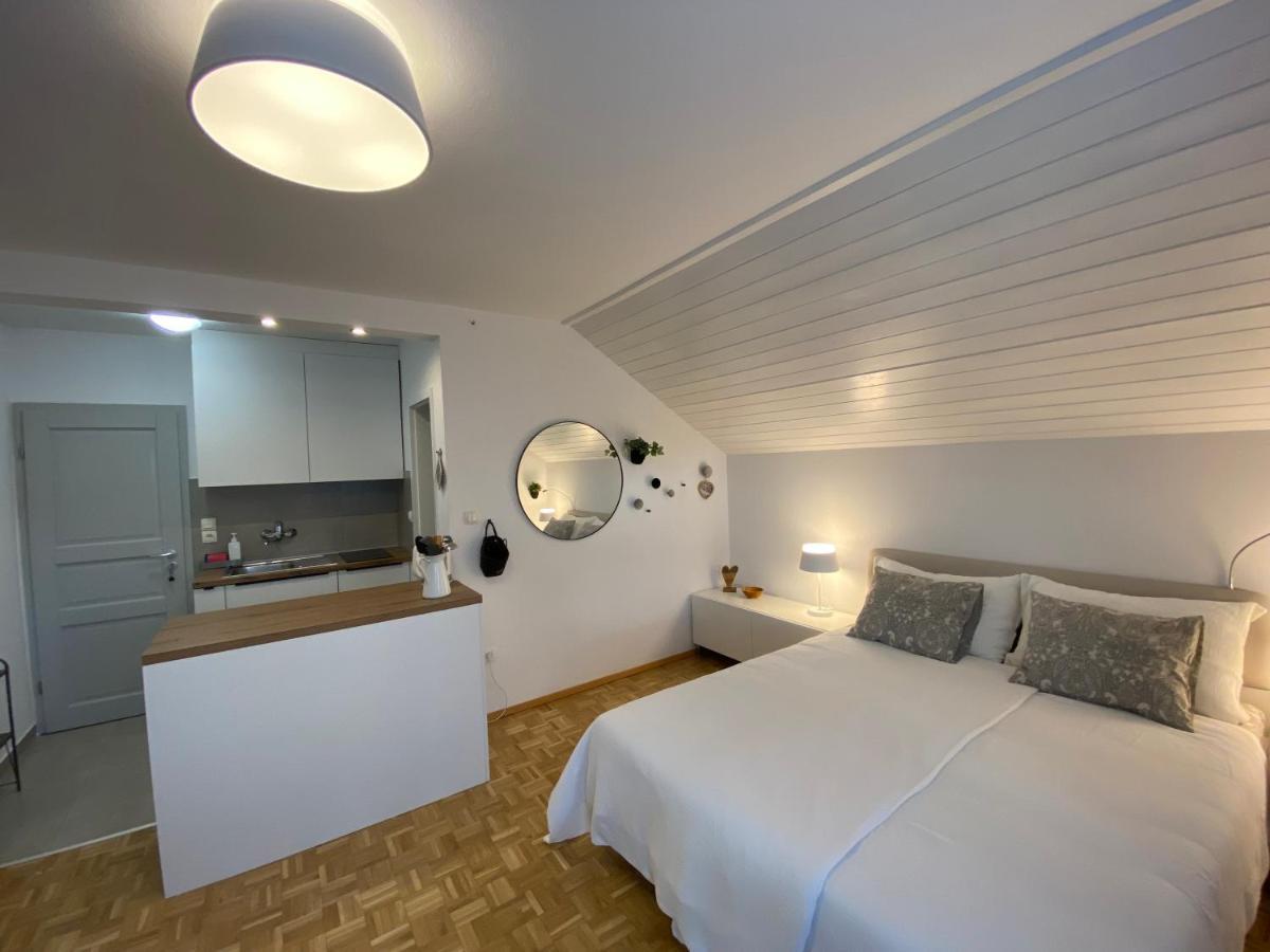 Studio Tara With Balcony Блед Екстер'єр фото